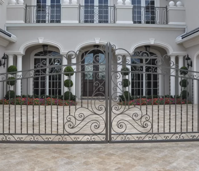 home-ornate-fence